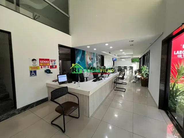 Loja com 873m², para alugar, no bairro Jóquei em Teresina