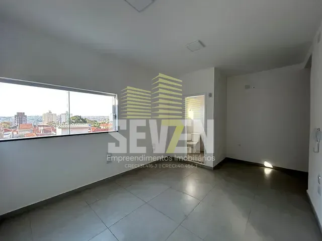 Loja com 120m², para alugar, no bairro Vila Santa Tereza em Bauru
