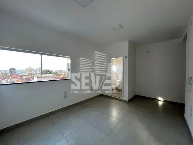 Loja com 120m², para alugar, no bairro Vila Santa Tereza em Bauru