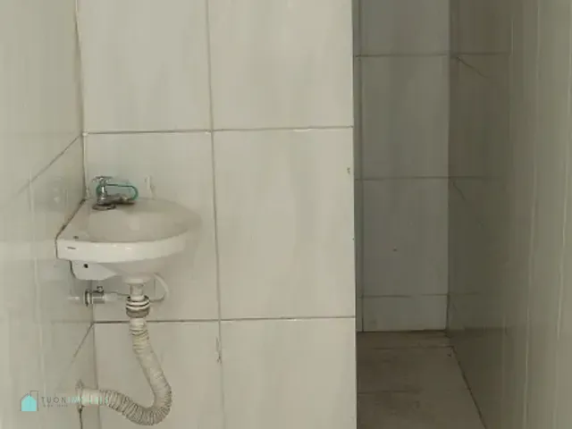 Loja com 35m², para alugar, no bairro Jardim Mariliza em São Paulo