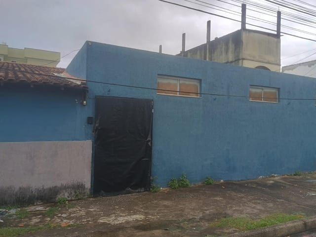 Loja para alugar, no bairro Centro em Rio das Ostras