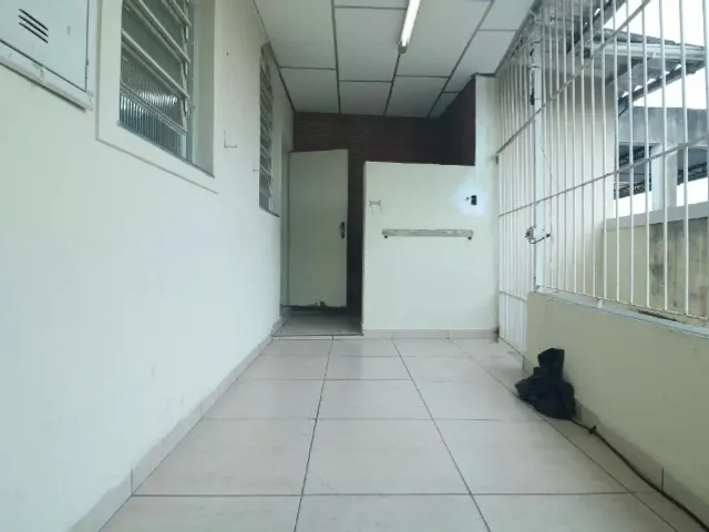 Loja com 270m², à venda, no bairro Vila João Ramalho em Santo André