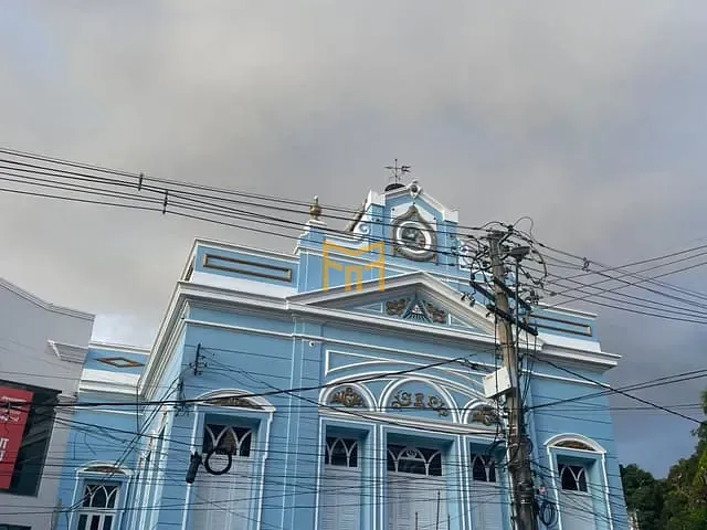 Loja para alugar, no bairro Batista Campos em Belém
