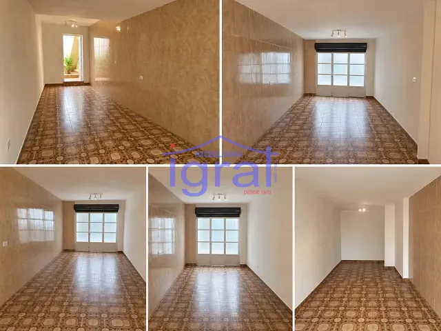 Loja para alugar, no bairro Vila Guarani (Z Sul) em São Paulo
