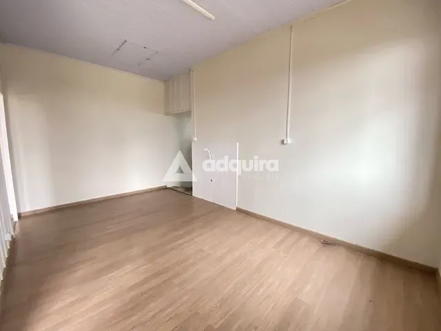 Loja para alugar, no bairro Nova Rússia em Ponta Grossa