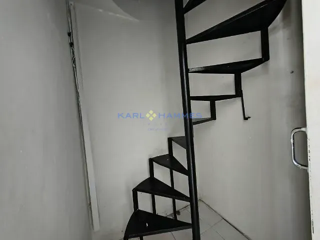Loja à venda ou para alugar, no bairro Centro em Petrópolis