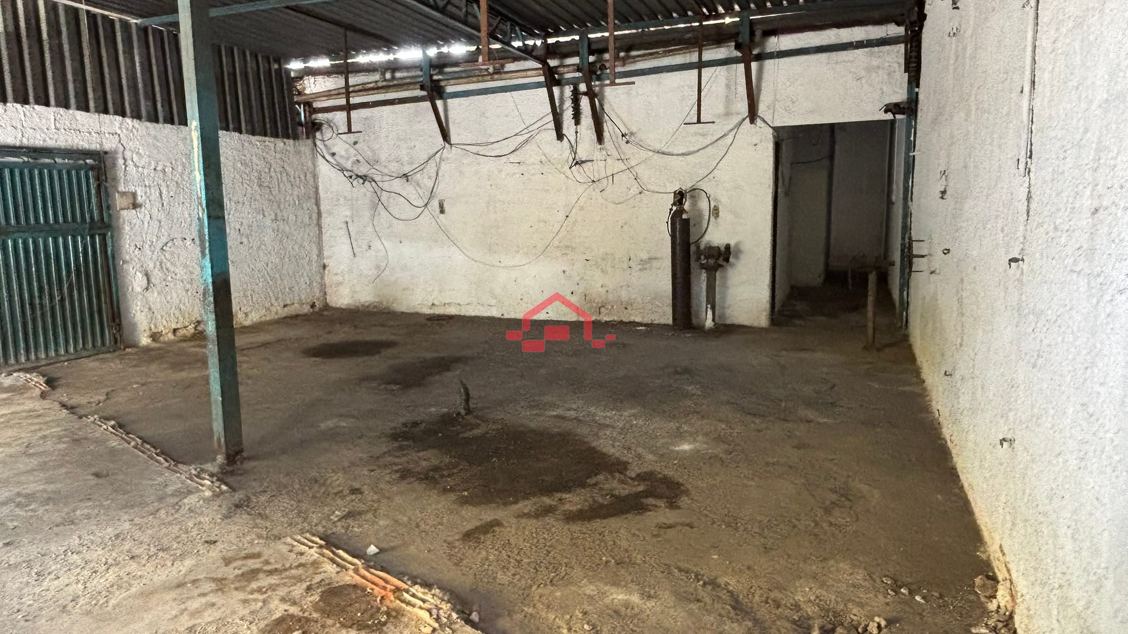 Loja-Salão para alugar, 180m² - Foto 2