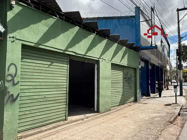 Loja para alugar, no bairro Carlos Prates em Belo Horizonte