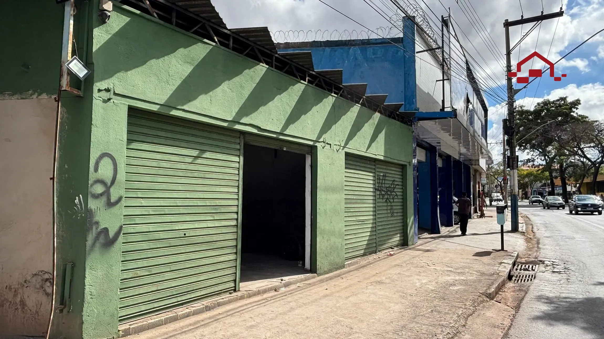 Loja-Salão, 180 m² - Foto 1