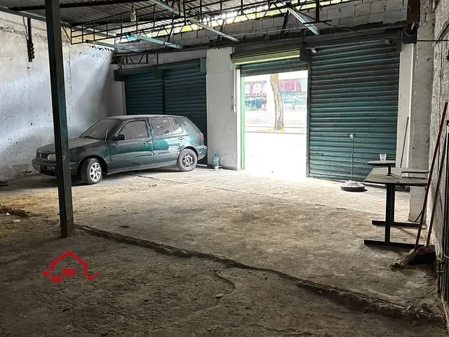 Loja para alugar, no bairro Carlos Prates em Belo Horizonte