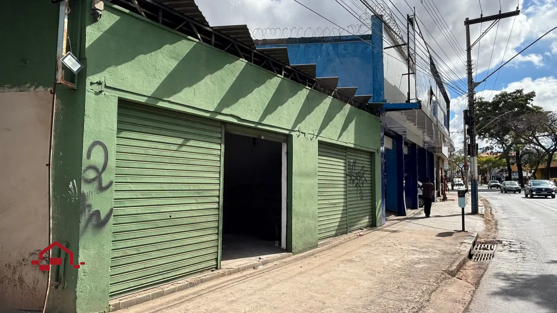 Loja-Salão, 180 m² - Foto 1