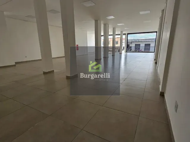 Loja para alugar, no bairro Jardim Glória em Lavras