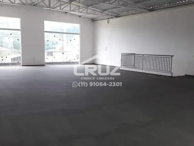 Loja para alugar, no bairro Laranjeiras em Caieiras