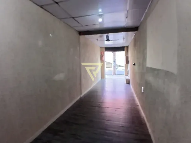 Loja com 35m², para alugar, no bairro Centro em Ribeirão Preto
