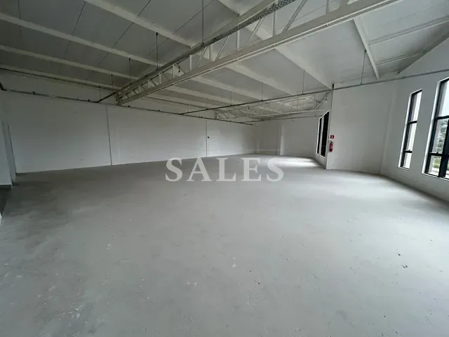 Loja com 296m², para alugar, no bairro Aeroporto em Juiz de Fora