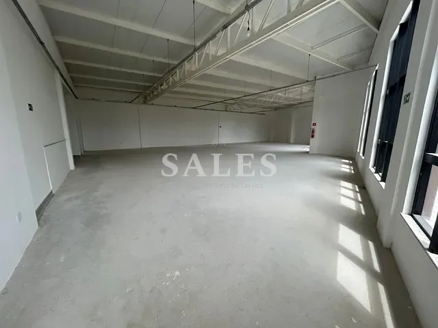 Loja com 296m², para alugar, no bairro Aeroporto em Juiz de Fora