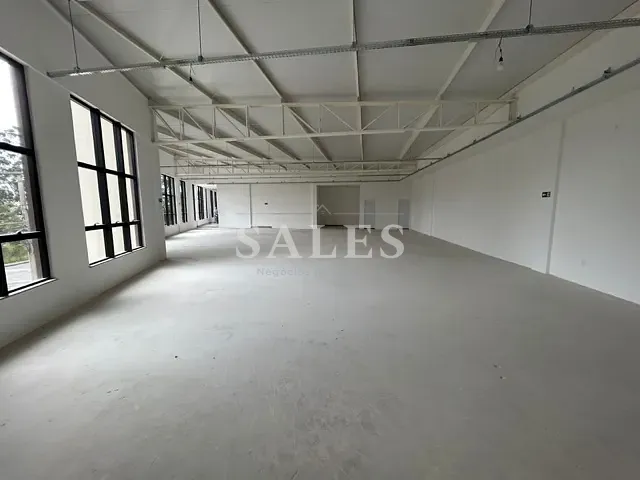 Loja com 296m², para alugar, no bairro Aeroporto em Juiz de Fora