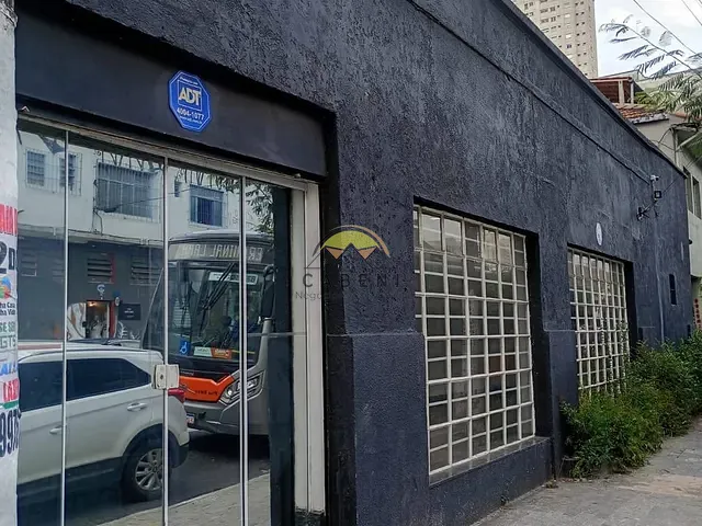 Loja com 100m², para alugar, no bairro Água Branca em São Paulo