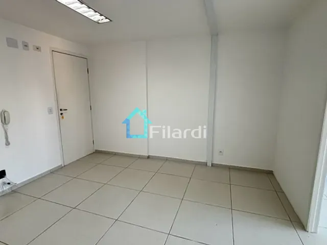 Loja para alugar, no bairro Pinheiros em São Paulo