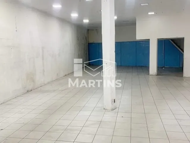 Loja para alugar, no bairro Jardim Santa Tereza em Embu das Artes