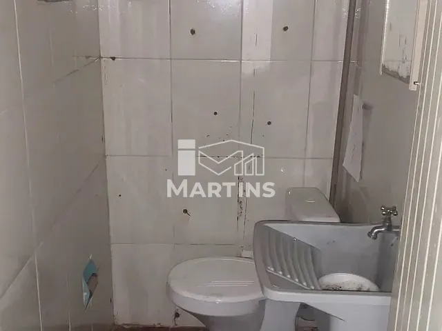 Loja para alugar, no bairro Jardim Santa Tereza em Embu das Artes