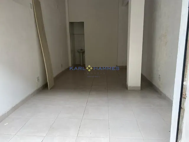 Loja para alugar, no bairro Provisória em Petrópolis