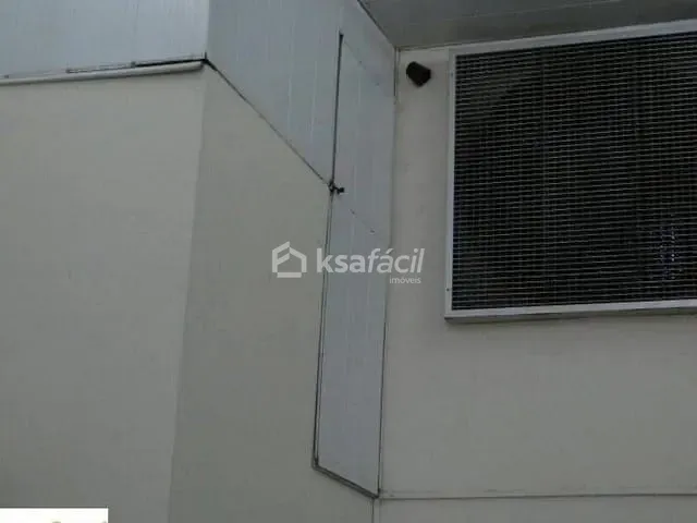 Loja com 360m², à venda, no bairro Amambaí em Campo Grande