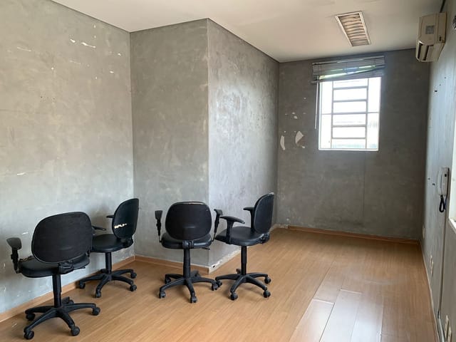 Foto do Loja - Loja para locação no bairro Padre Eustáquio com 06 salas e 02 banheiros - Belo Horizonte, MG | Laris imóveis