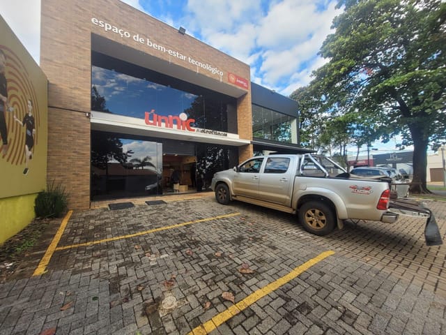 Foto do Loja - LOCAÇÃO LOJA AV CASTELO BRANCO, LOJA CONTA COM 135 METROS ÚTIL ,SENDO 35 METROS DE MESANINO, E 2 VAGAS DE GARAGEM, | Imobiliária Natal LTDA
