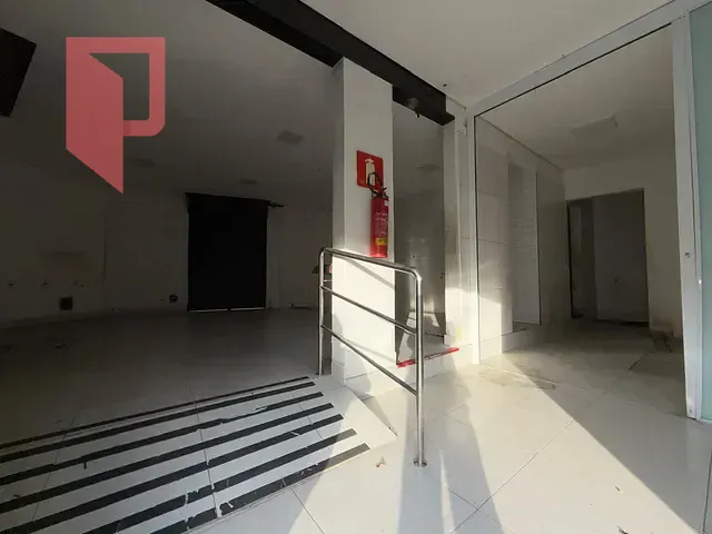 Loja com 70m², para alugar, no bairro Nova Cachoeirinha em Belo Horizonte