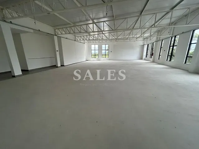Loja com 310m², para alugar, no bairro Aeroporto em Juiz de Fora