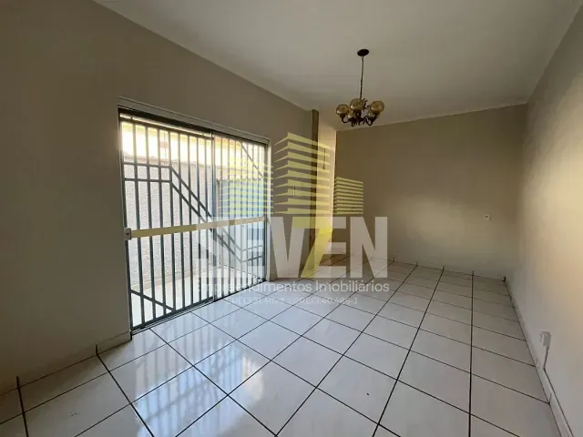 Loja com 260m², para alugar, no bairro Vila América em Bauru