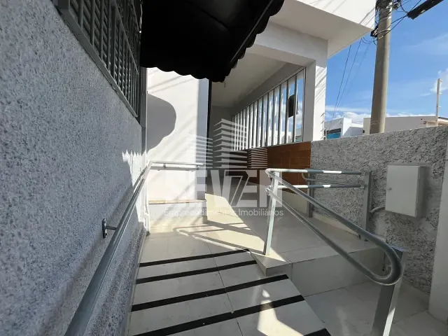 Loja com 260m², para alugar, no bairro Vila América em Bauru