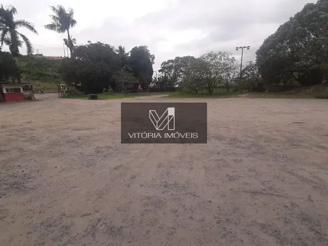 Loja com 5000m², para alugar, no bairro BR em Viana