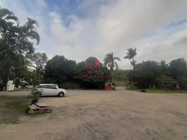 Loja com 5000m², para alugar, no bairro BR em Viana