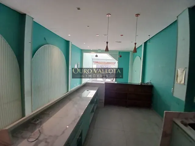 Loja com 150m², para alugar, no bairro Vila Regente Feijó em São Paulo