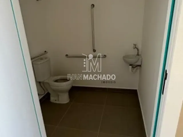 Loja com 33m², à venda, no bairro Jardim Camburi em Vitória