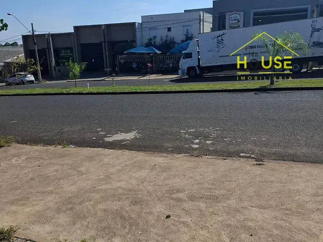 Loja com 201m², à venda, no bairro Park Residencial Colinas em Votuporanga