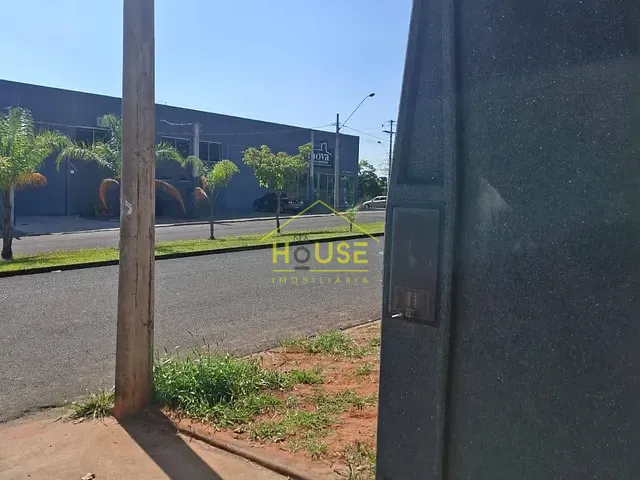 Loja com 201m², à venda, no bairro Park Residencial Colinas em Votuporanga
