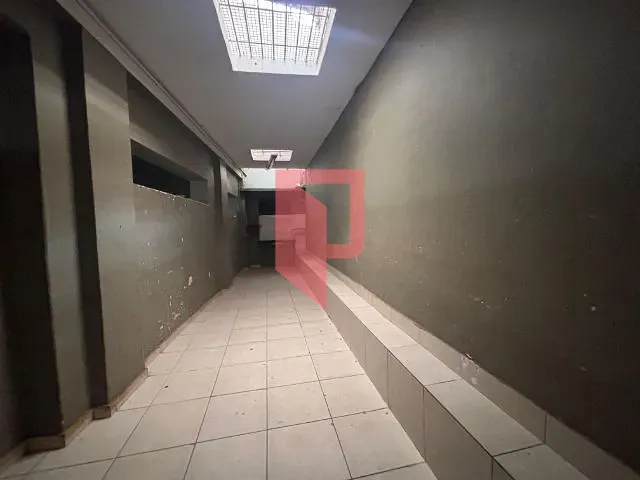 Loja com 300m², para alugar, no bairro Caiçaras em Belo Horizonte
