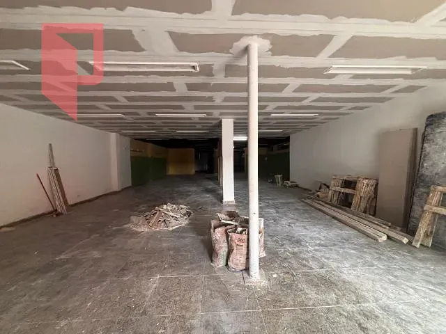 Loja com 300m², para alugar, no bairro Alto dos Caiçaras em Belo Horizonte