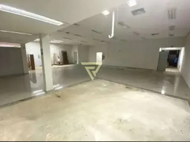 Loja com 1360m², para alugar, no bairro Independência em Ribeirão Preto