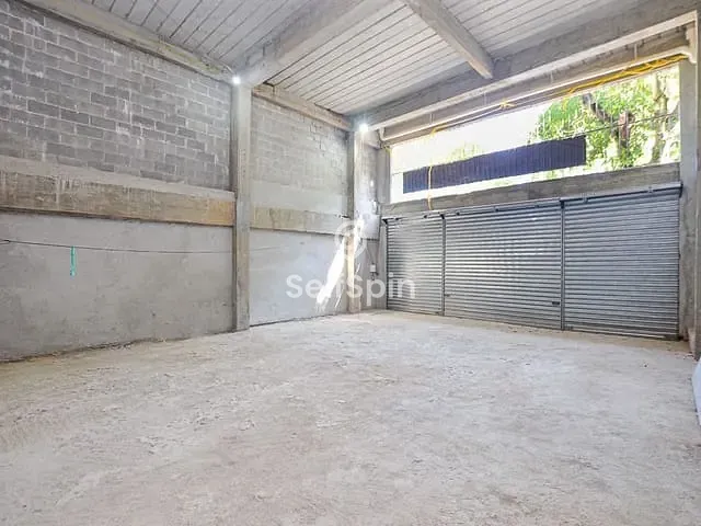 Loja para alugar, no bairro Santa Rosa em Niterói