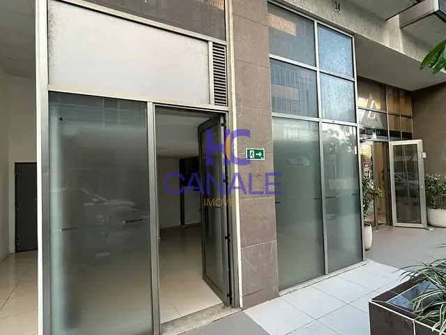 Loja com 50m², para alugar, no bairro Recreio dos Bandeirantes em Rio de Janeiro