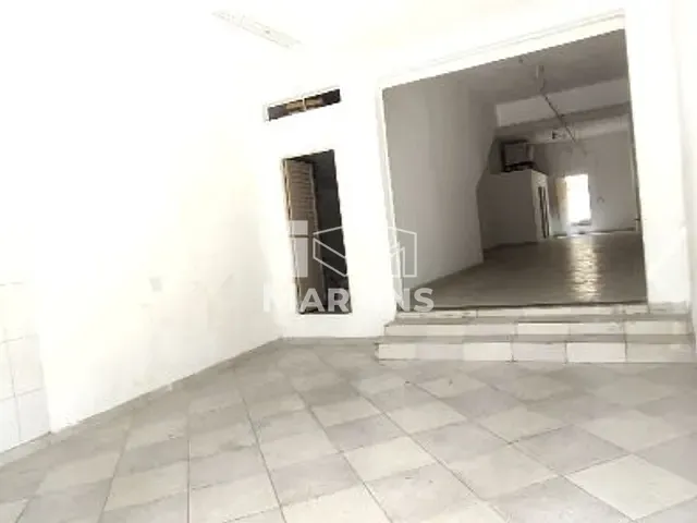 Loja para alugar, no bairro Parque Pinheiros em Taboão da Serra