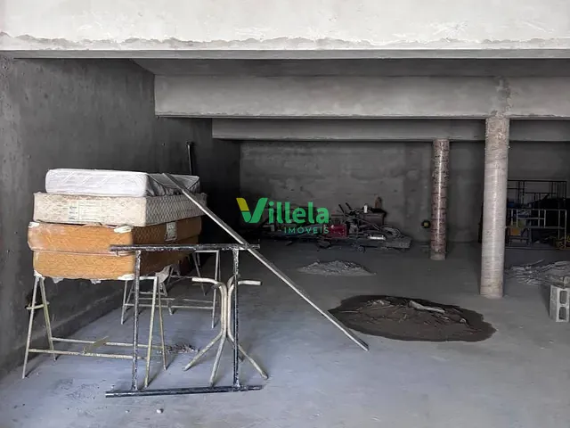 Ponto com 200m², à venda ou para alugar, no bairro Vila Virgínia em Itaquaquecetuba