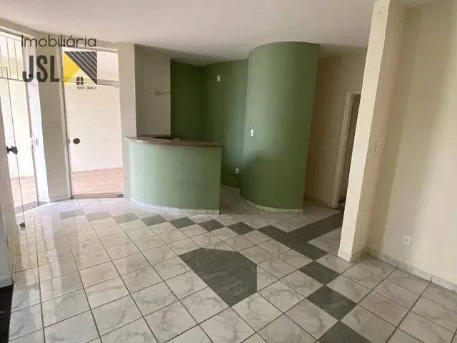 Loja com 250m², para alugar, no bairro Vila São João em Caçapava