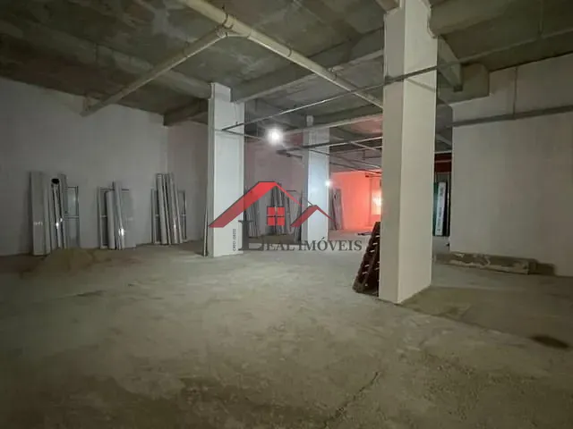 Loja com 338m², à venda, no bairro Vila Dom Pedro I em São Paulo