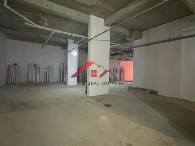 Loja com 338m², à venda, no bairro Vila Dom Pedro I em São Paulo