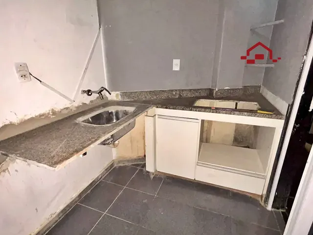 Loja para alugar, no bairro Caiçaras em Belo Horizonte
